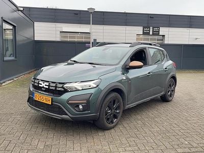 Groen Occasion 2024 Dacia Sandero Extreme Hatchback | € 19.945 (Iets duurder)