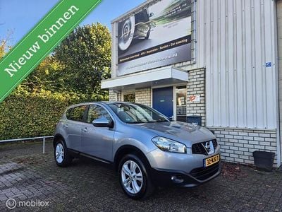 Grijs Gebruikt 2010 Nissan Qashqai Acenta SUV | € 5.375 (Eerlijke prijs)