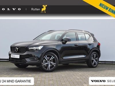 tweedehands Volvo XC40 T5 262PK Automaat Recharge R-Design / BLIS/ Cruise control/ Apple CarPlay/ Stoel en stuurverwarming/ Parkeersensoren met camera/ Draadloos opladen/ Navigatie/ Bluetooth/ elektrische achterklep