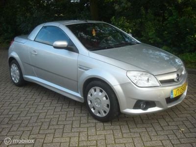 Occasion Opel Tigra 69 PK (50 kW) 2006 Grijs Cabriolet