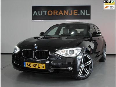 tweedehands BMW 118 1-SERIE i Business, Automaat, Navi, Leer, Clima, Cruise, Xenon, PDC, NAP!!