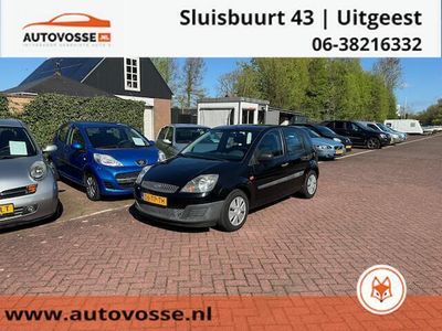 tweedehands Ford Fiesta 1.3-8V Style airco! elektrische ramen! centrale deurvergrendeling!