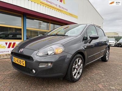 Grijs Gebruikt 2016 Fiat Punto Lounge Hatchback | € 6.250 (Eerlijke prijs)