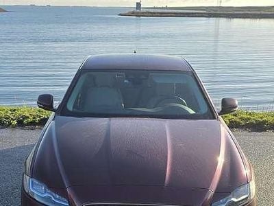 Rood Gebruikt 2016 Jaguar XF Portfolio Sedan | € 12.950