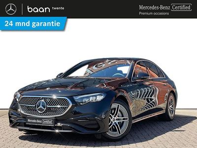 Zwart, metallic lak Gebruikt 2024 Mercedes E300 AMG line Sedan | € 67.900 (Duur)