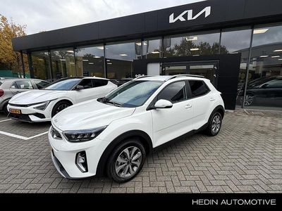 Wit Gebruikt 2024 Kia Stonic SUV | € 22.880 (Eerlijke prijs)