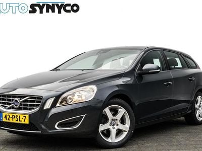 Grijs Occasion 2011 Volvo V60 Kinetic Stationwagen | € 6.900 (Eerlijke prijs)