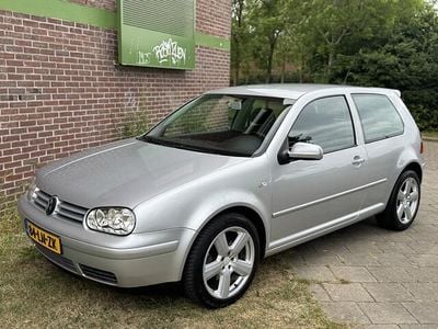 Occasion VW Golf IV Ocean 110 PK (80 kW) 2003 Grijs Hatchback