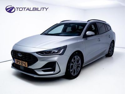 Grijs Occasion 2023 Ford Focus ST-Line Stationwagen | € 19.950 (Eerlijke prijs)