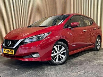 Occasion Nissan Leaf N-Connecta 110 kW (150 PK) 2019 Rood Hatchback