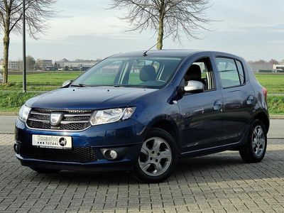 Occasion Dacia Sandero Anniversary 90 PK (66 kW) 2015 Blauw Hatchback
