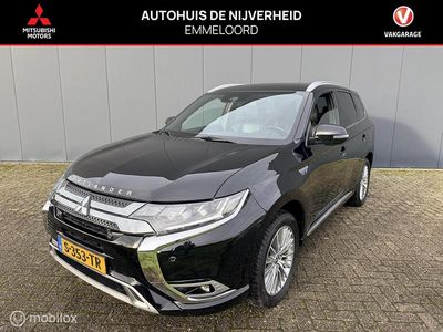 Occasion Mitsubishi Outlander P-HEV Instyle 135 PK (99 kW) 2019 Zwart SUV