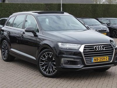 tweedehands Audi Q7 3.0 TDI e-tron quattro Premium / Trekhaak / Panoramadak / Ca