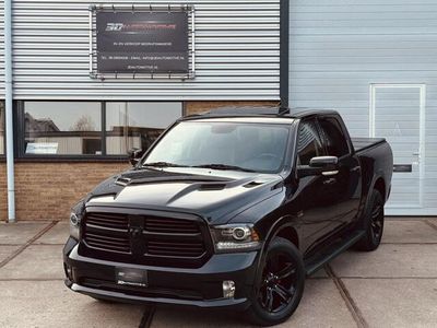 tweedehands Dodge Ram 1500Sport 5.7L V8 Hemi, lage bijtelling, orig ned, black edition