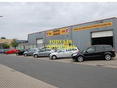 Rood Gebruikt 2019 Mazda 3 Comfort Sedan | € 12.950 (Eerlijke prijs)