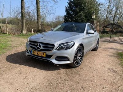 Mercedes C200