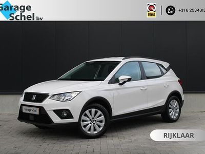 Wit Occasion 2019 Seat Arona Style SUV | € 13.450 (Eerlijke prijs)