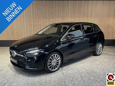 Zwart Occasion 2022 Mercedes B250e Business MPV | € 30.995 (Eerlijke prijs)