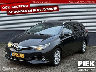 Toyota Auris Hybrid