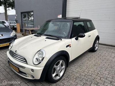 Wit Gebruikt 2005 Mini Cooper Chili Hatchback | € 2.495 (Eerlijke prijs)