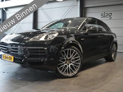 Zwart Occasion 2023 Porsche Cayenne Platinum Edition SUV | € 88.900 (Super prijs)
