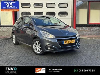 Grijs Gebruikt 2016 Peugeot 208 Active Hatchback | € 5.495 (Eerlijke prijs)