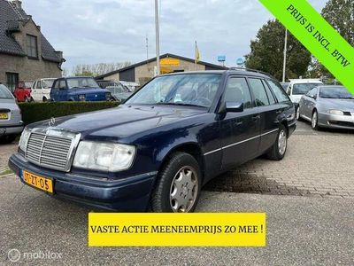 Blauw metallic Gebruikt 1995 Mercedes 280 Elegance Stationwagen | € 3.999