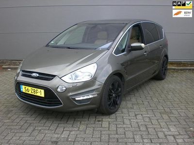 Groen Occasion 2011 Ford S-MAX S MPV | € 14.999