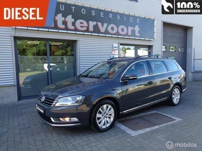 Grijs Occasion 2013 VW Passat Comfortline Stationwagen | € 8.750 (Duur)