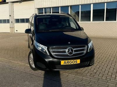 Mercedes V250