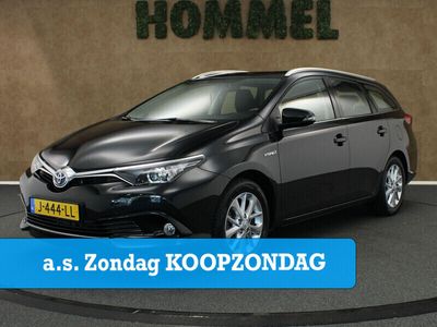 Toyota Auris Hybrid