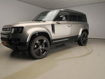 Grijs Occasion 2024 Land Rover Defender HSE Dynamic SUV | € 89.900 (Eerlijke prijs)