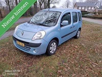 Blauw Occasion 2008 Renault Kangoo Stationwagen | € 5.999 (Iets duurder)
