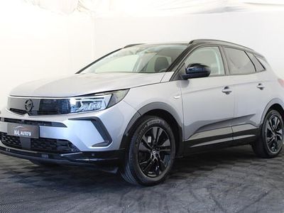 Grijs, metallic lak Gebruikt 2022 Opel Grandland X SUV | € 17.500 (Goede deal)