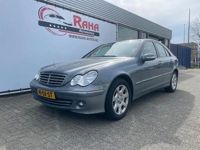 Mercedes C200