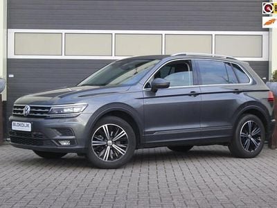 Grijs Gebruikt 2018 VW Tiguan SUV | € 23.900 (Super prijs)