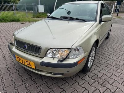 Volvo S40