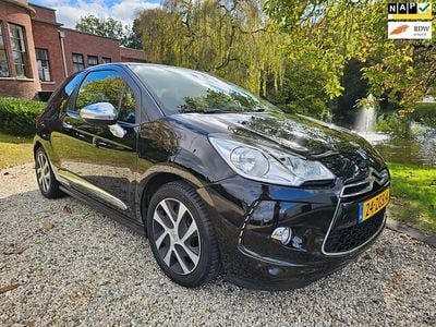 Zwart Gebruikt 2012 Citroën DS3 Chic Hatchback | € 6.999 (Duur)