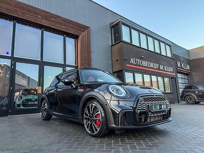 Zwart Occasion 2023 Mini John Cooper Works Hatchback | € 37.950 (Iets duurder)
