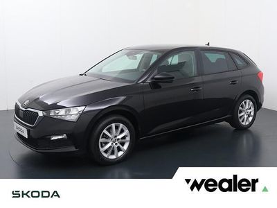 Zwart Gebruikt 2021 Skoda Scala Ambition Hatchback | € 16.840 (Iets duurder)