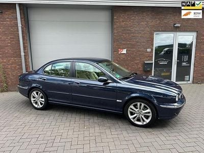 Jaguar X-type