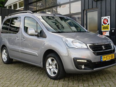 tweedehands Peugeot Partner Tepee 1.2 PureTech Active / Navi/ Clima/ Cruise/ Camera