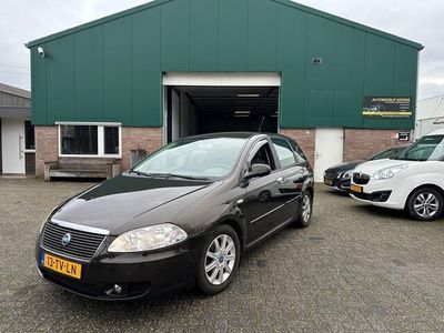 tweedehands Fiat Croma 1.8-16V Dynamic GiuGiard Design Airco Trekhaak Cruise Nieuwstaat