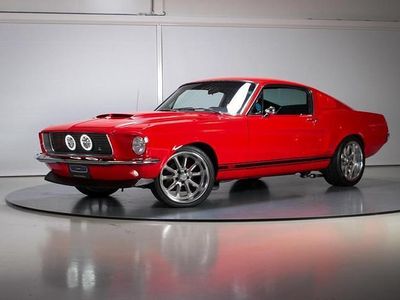 Rood Occasion 1967 Ford Mustang Fastback | € 179.500