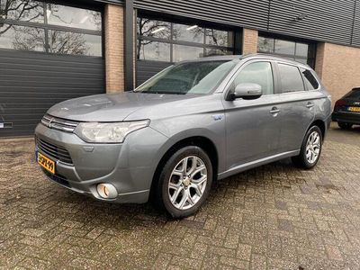 tweedehands Mitsubishi Outlander 2.0 PHEV Intense +