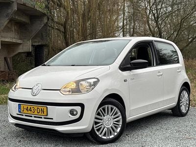 Wit Gebruikt 2020 VW up! high up! Hatchback | € 5.945 (Super prijs)