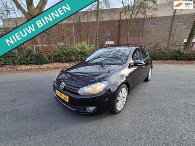 Zwart Gebruikt 2012 VW Golf VII Highline Hatchback | € 5.399 (Super prijs)