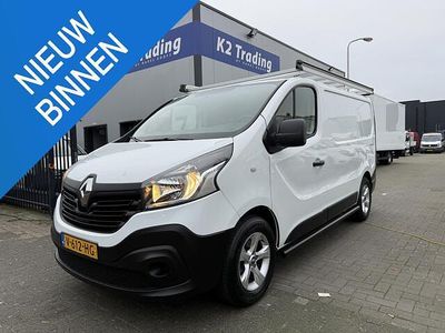 Wit Gebruikt 2017 Renault Trafic Komfort MPV | € 6.250 (Eerlijke prijs)