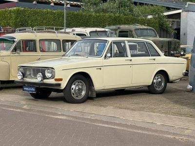 tweedehands Volvo 144 De Luxe, automaat, lederen bekleding, gerestaureerd