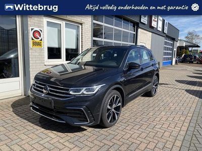 tweedehands VW Tiguan 1.4 TSI eHybrid 2x R-Line / AUTOMAAT/ 245 PK/ TREK